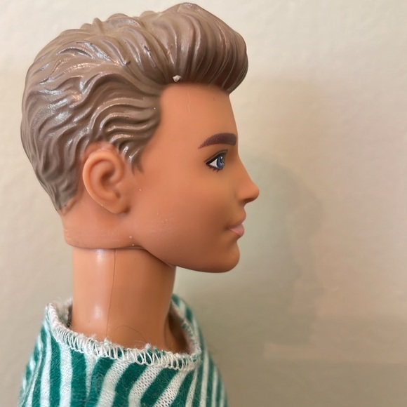 💙2015 Fashonista Ken Barbie Doll - Picture 6 of 10